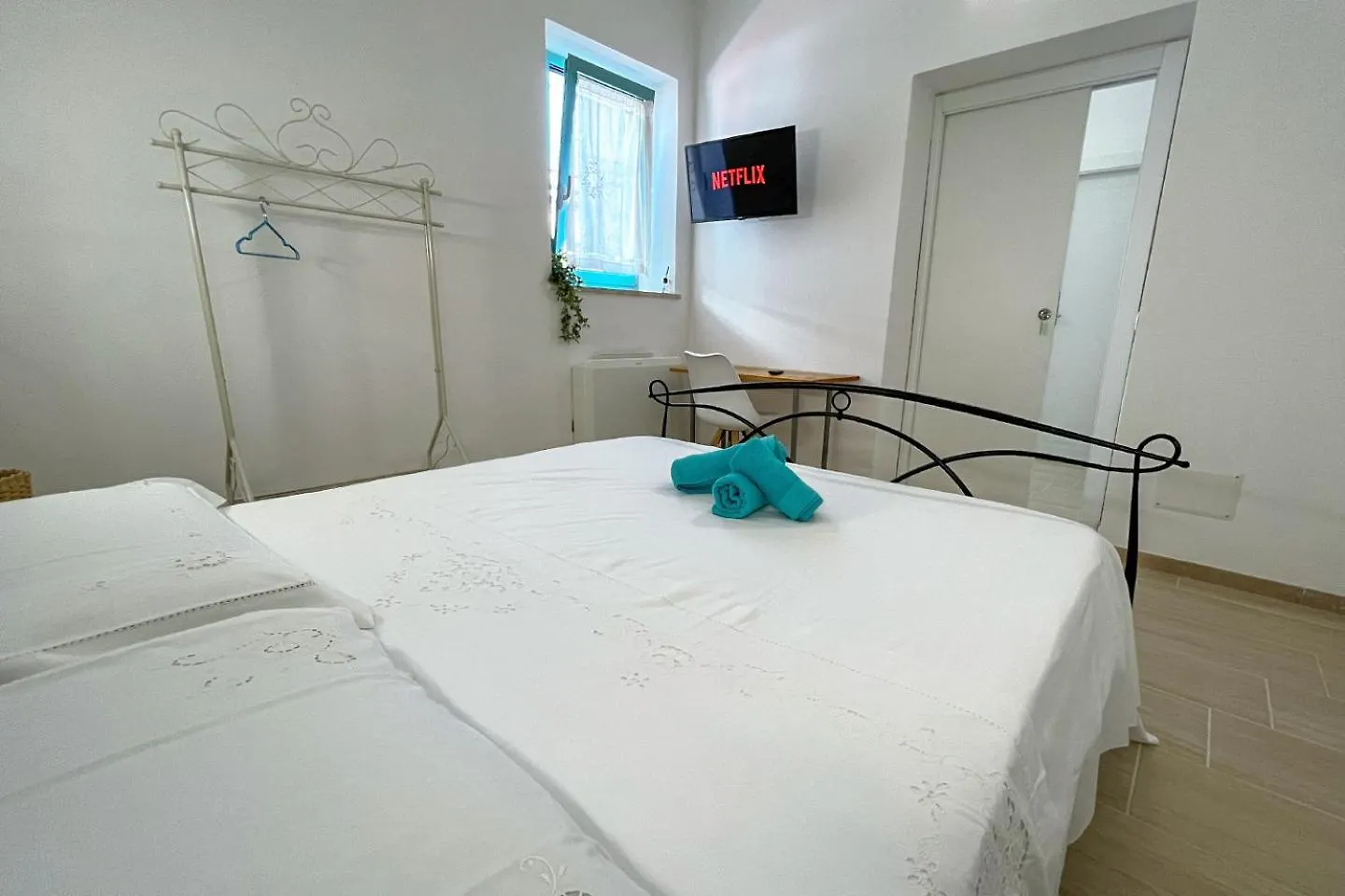 B&B Dimora Orru Càbras 0*,  Italia