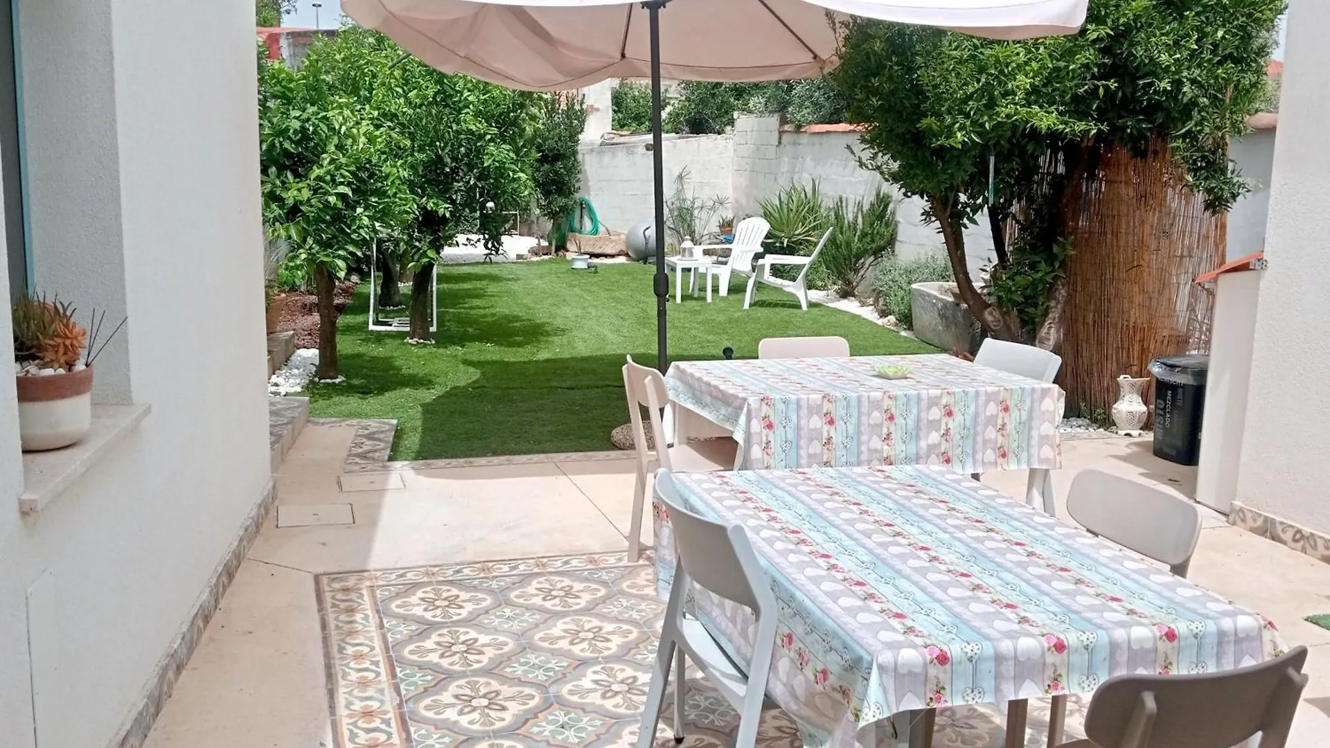 B&B Dimora Orru Càbras 0*,  Italia